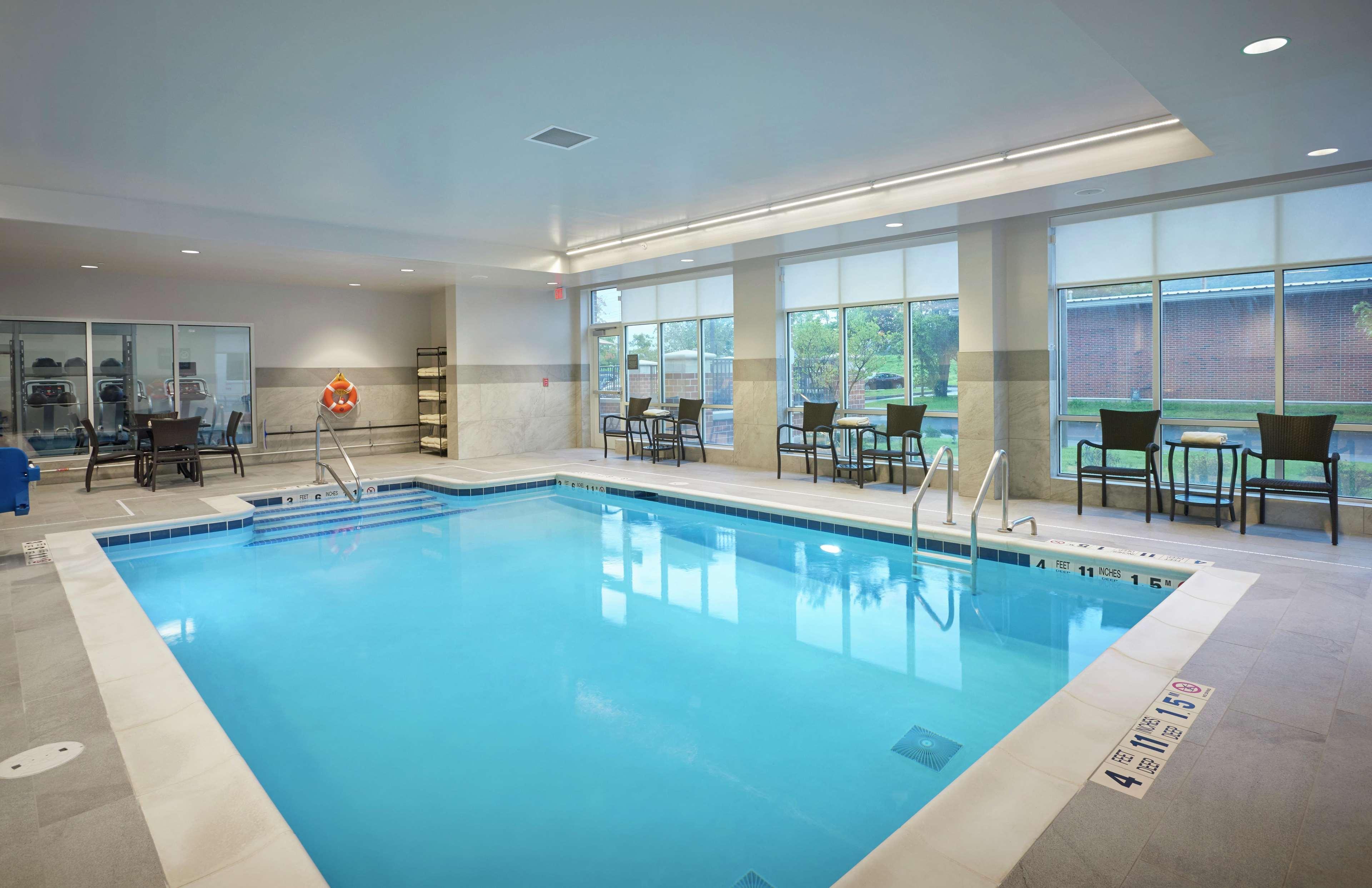 Hilton Garden Inn Corning Downtown Exterior foto